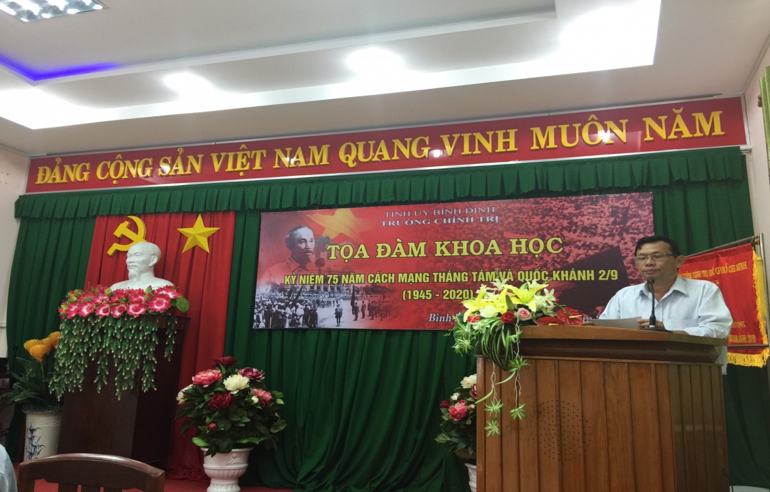 6d188aafc3d93c8765c8