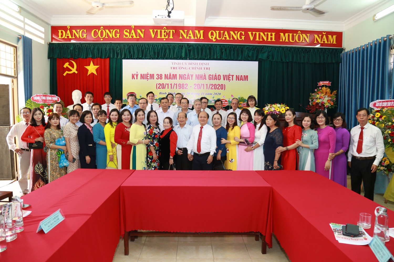 Chụp ảnh lưu niệm