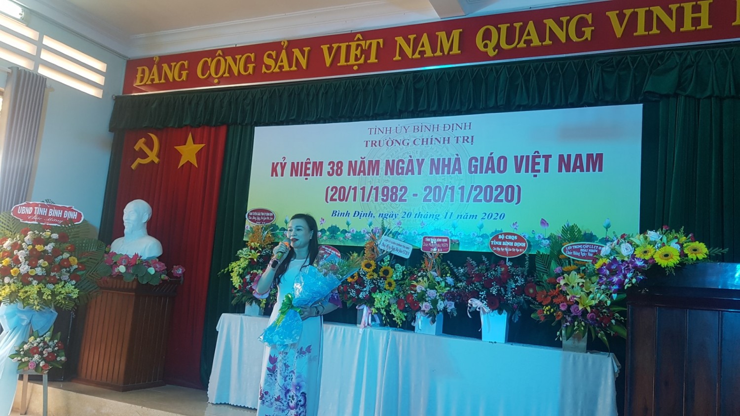 Tiết mục văn nghệ của học viên