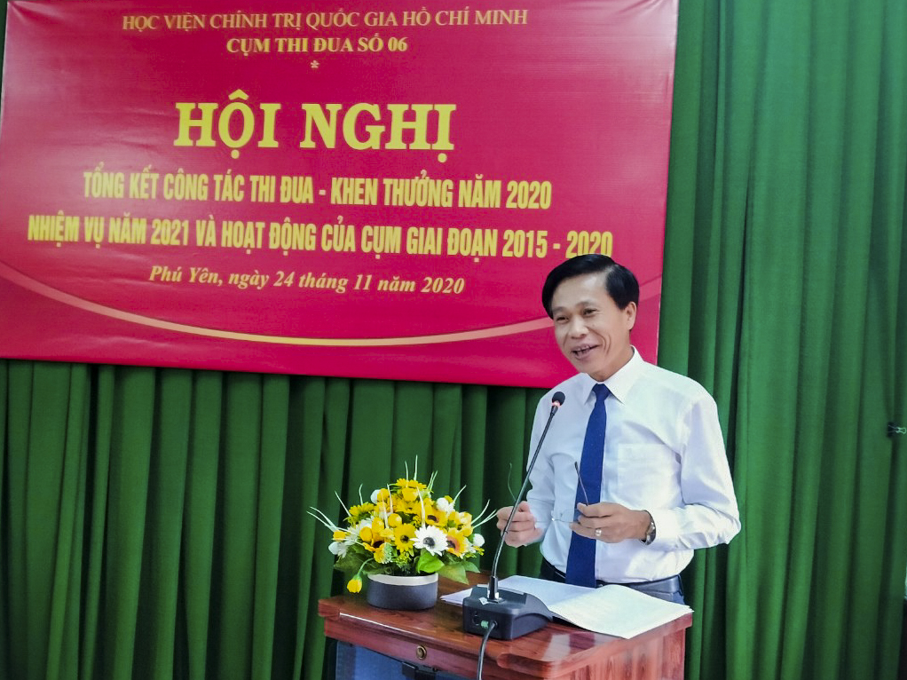 Phó Giáo sư, Tiến sỹ Hoàng Phúc Lâm, Phó Bí thư Đảng ủy, Phó Giám đốc Học viện Chính trị Quốc gia Hồ Chí Minh, phát biểu chỉ đạo Hội nghị