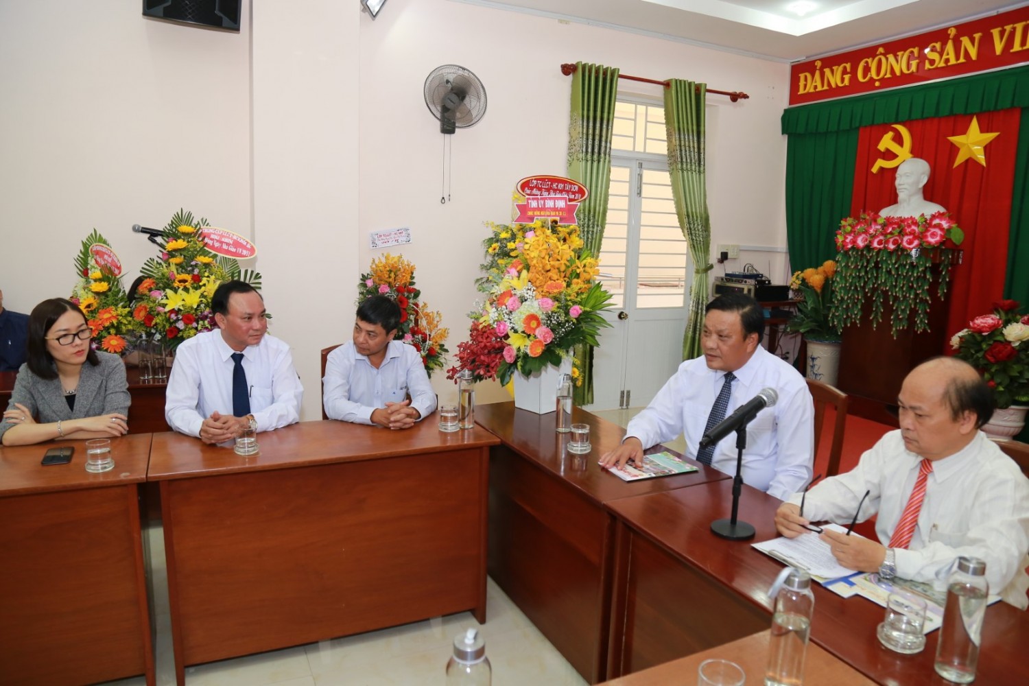 Đoàn công tác của Thường trực Tỉnh uỷ