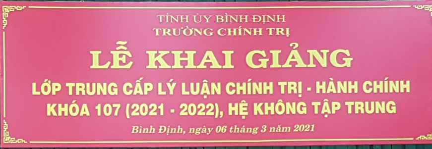Khai giảng lớp Trung cấp LLCT-HC khóa 107 (2021-2022)