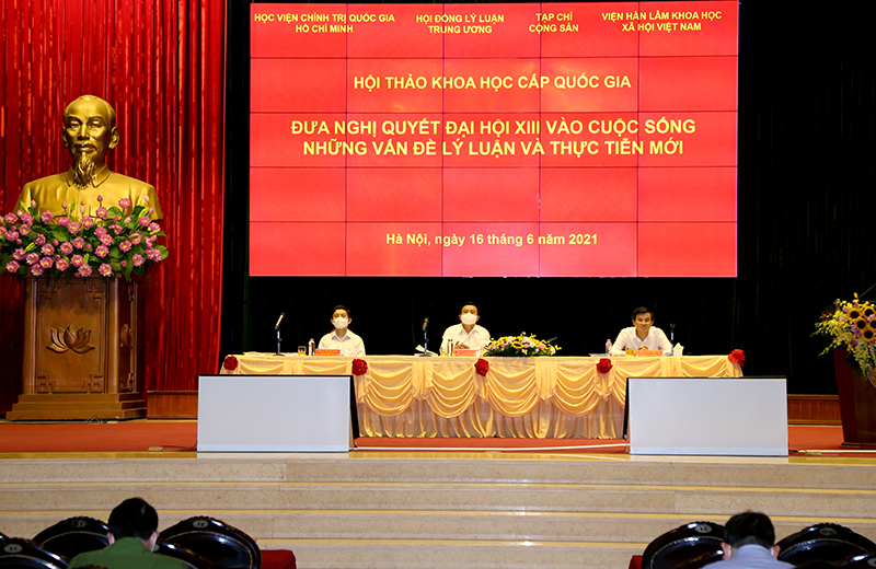 Các đồng chí chủ trì Hội thảo