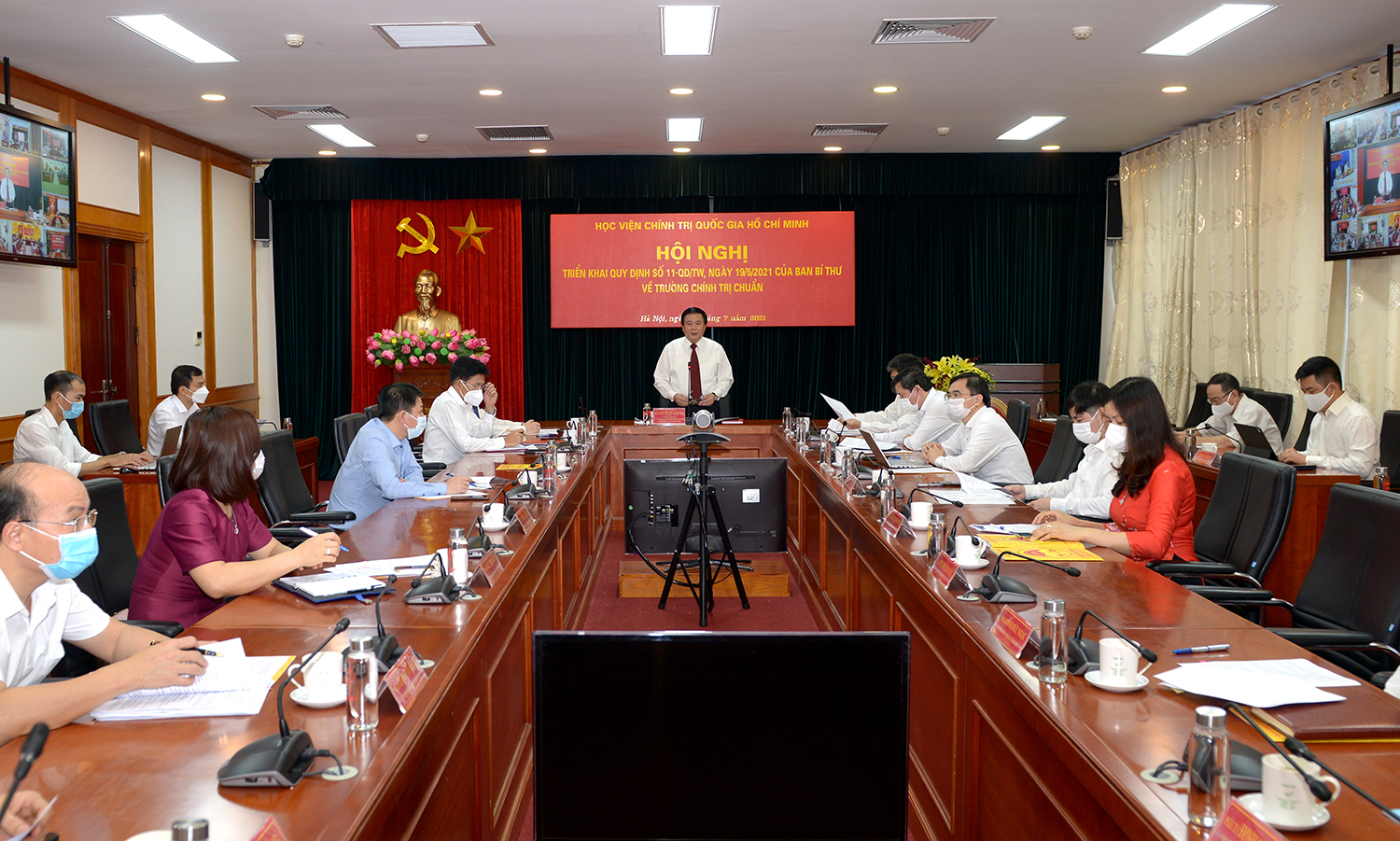 Các đại biểu dự họp tại điểm cầu Học viện Chính trị quốc gia Hồ Chí Minh