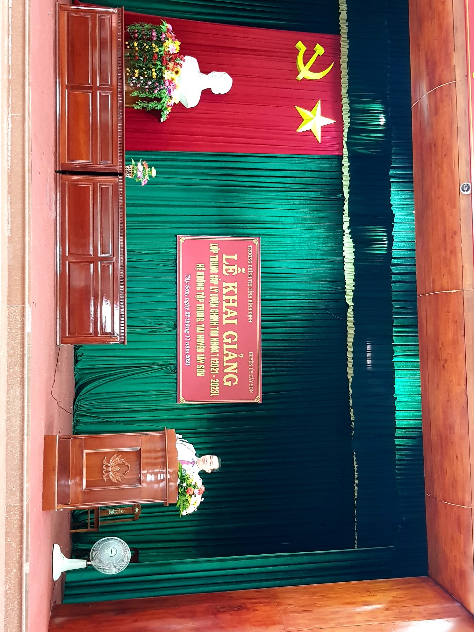 KHAI GIẢNG LỚP TRUNG CẤP LÝ LUẬN CHÍNH TRỊ KHÓA 7 (2021 - 2023)  HUYỆN TÂY SƠN