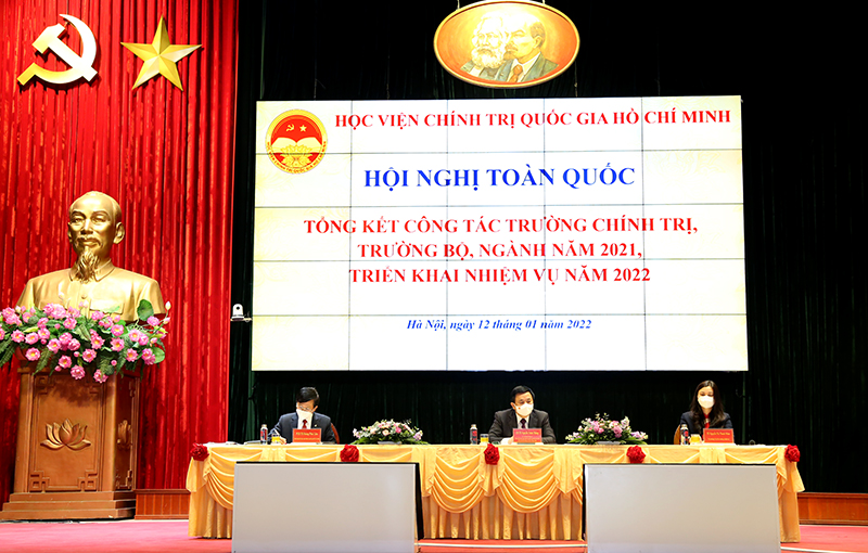 Các đồng chí chủ trì Hội nghị tại điểm cầu Học viện