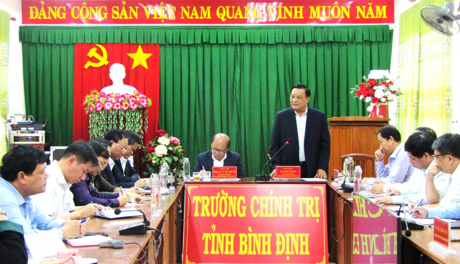 hop bao thi chinh luan 3 c