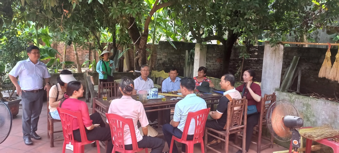 thang 6 du lich xanh anh 4