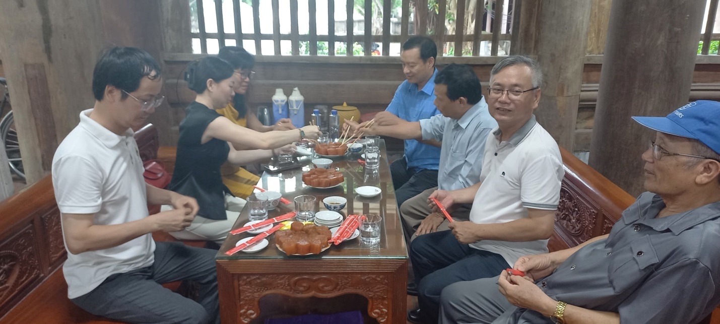 thang 6 du lich xanh anh 6