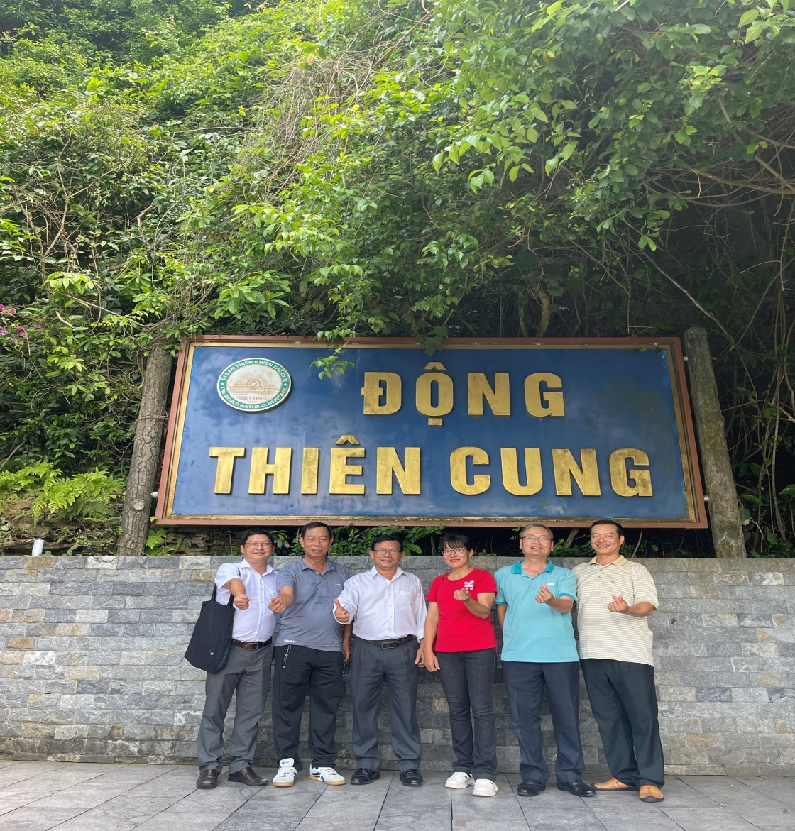 thang 6 du lich xanh anh 7