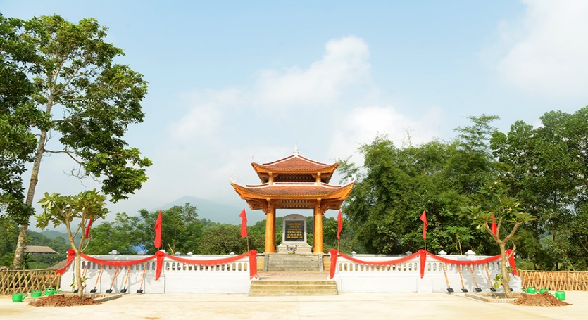 thang 12 van hoa Bia Di tích lịch sử Trường Đảng Nguyễn Ái Quốc tại xóm Làng Luông, xã Bình Thành, huyện Định Hóa, tỉnh Thái Nguyên